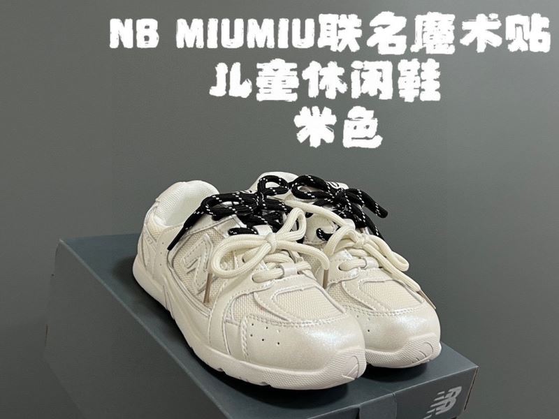 NEW BALANCE SHOES